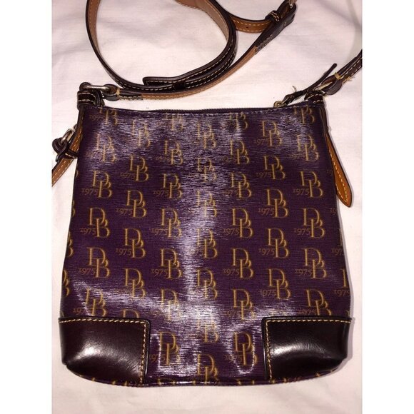 Dooney & Bourke Crossbody Bag Plum Gold DB 1975 Brown Leather Trim Adjustable - Picture 8 of 14